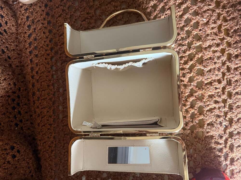Vintage Gold Striped Mini Trunk Vanity Case - Picture 5 of 5